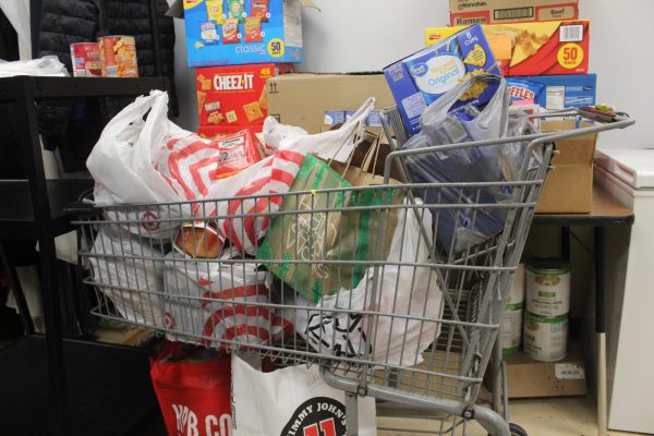 SCW vs. SCHS Food Drive